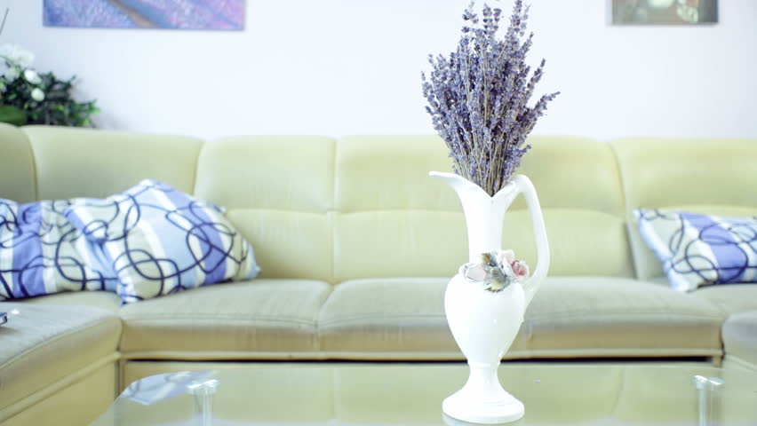 Lavender - nước hoa cho không gian sống